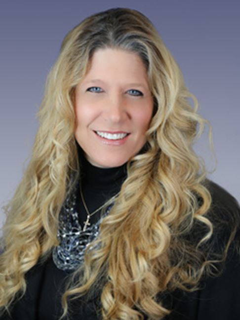 Kelli Travis